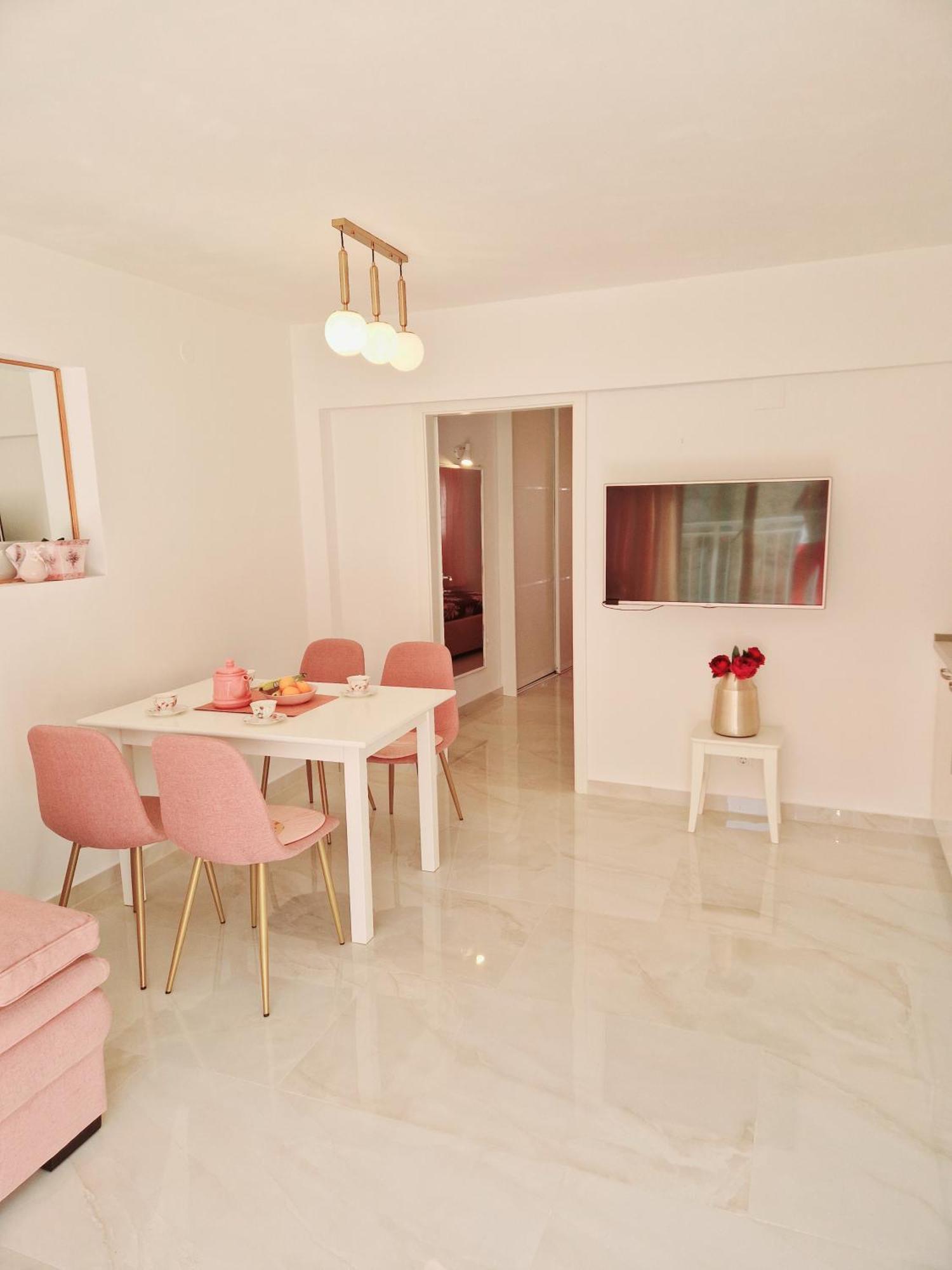 Aparthotel Marina プリモシュテン 部屋 写真